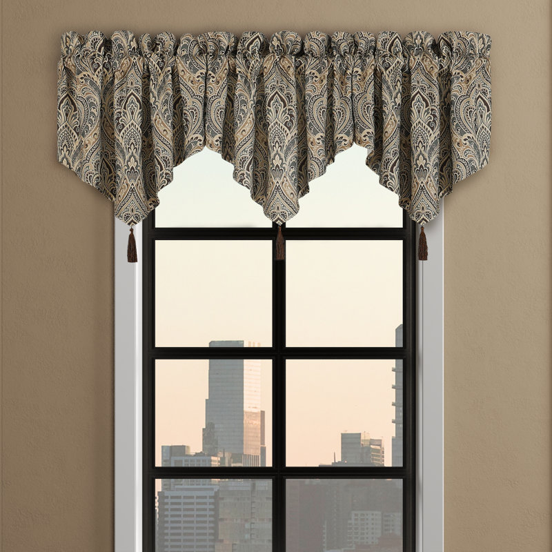 Royal Court Window offers Valances